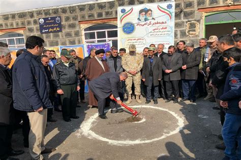 کلنگ عملیات گازرسانی به ۹ روستای محور بورالان ماکو بر زمین زده شد