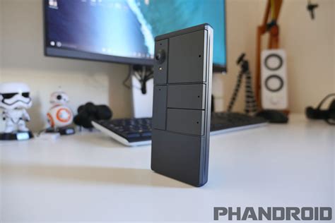Модульный смартфон Google Project Ara показали на фото