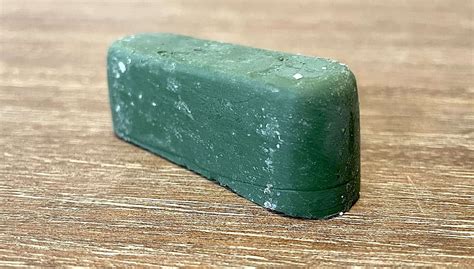 how to clean leather strop