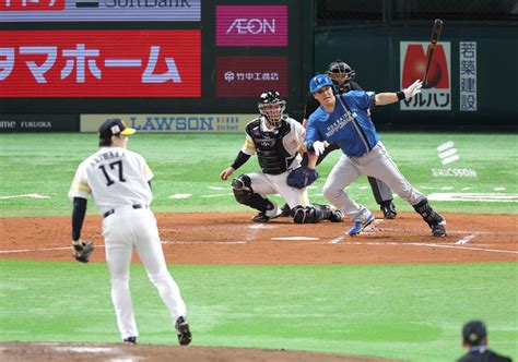 【日本ハム】鼻骨骨折の伏見寅威が第1打席で左前打！ 直後に矢沢宏太の適時内野安打で追いつく スポーツ報知