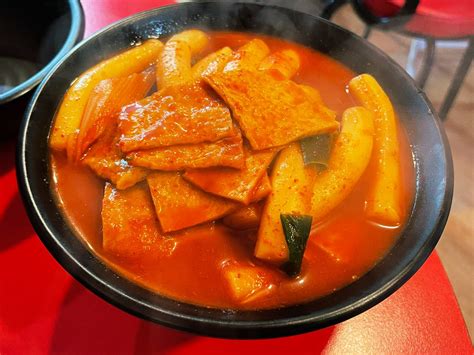 떡볶이악개 On Twitter 서울역 철도떡볶이 진짜 숨겨진 서울역 맛집 한입먹고 와 내스타일 밀떡에 달면서 매콤한맛 좋아