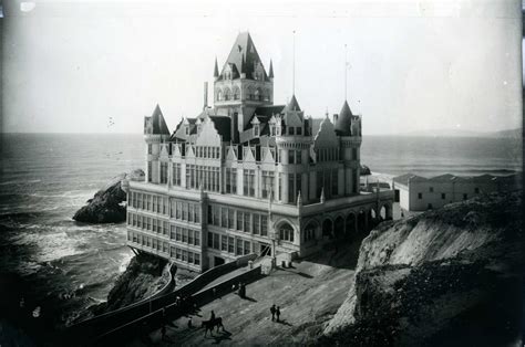 Cliff House Was A Colossal Victorian Mansion Until It Burned Down