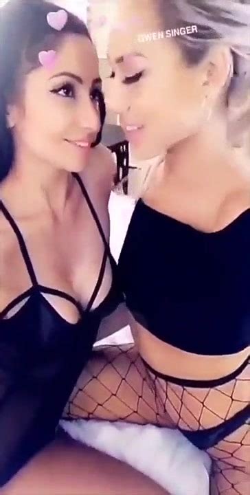 Gwen Singer Minutes Lesbian Cumming Show Snapchat Free