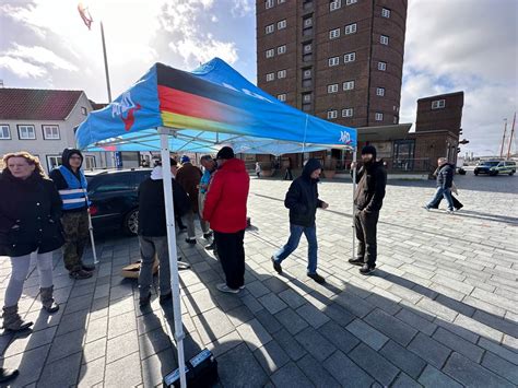 Eckernf Rde Viel Zuspruch Am Infostand Afd Schleswig Holstein