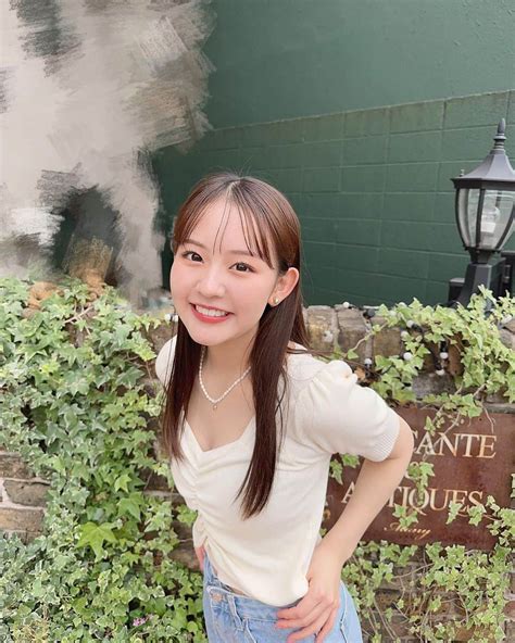 河野まひるさんのインスタグラム写真 河野まひるinstagram「かわいいお洋服着て1日中ハッピーだった🤍 この時は、マネージャーさん