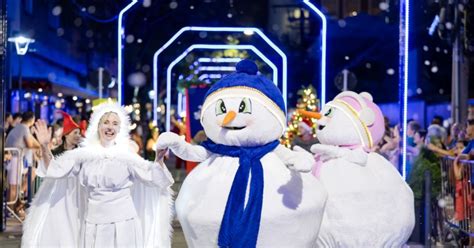 Primeiro Desfile Do Natal Em Blumenau Ocorre Nesta Quarta Feira