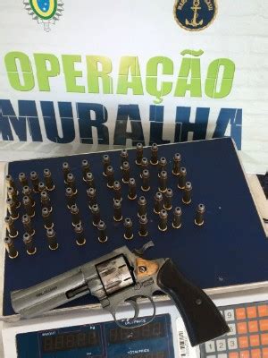 G Opera O Muralha Apreende Cigarros Rem Dios Droga E Arma E