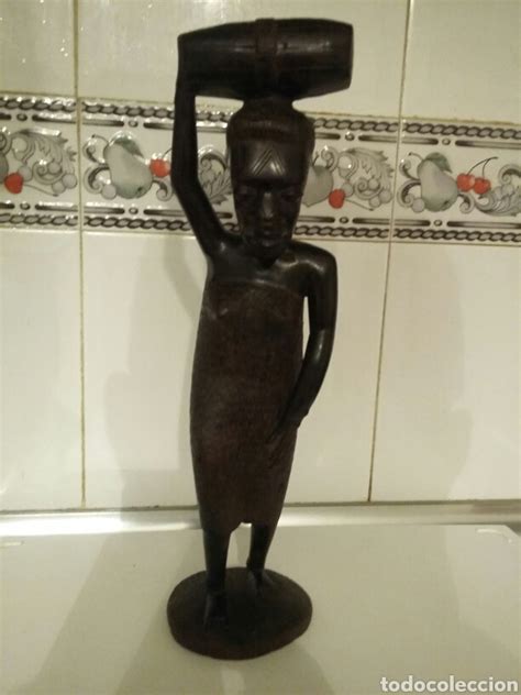 figura mujer africana en madera de ébano tallad Comprar Arte Étnico