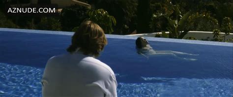 DOROTHEE DEKOON Nude AZNude