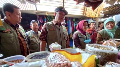 Operasi Pasar Pj Bupati Jombang Alhamdulillah Inflasi Mulai Turun