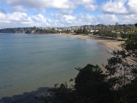 Browns Bay, Auckland – Rachel