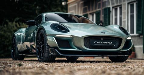 Iconic British manufacturer reveals electric sports car concept | CarExpert