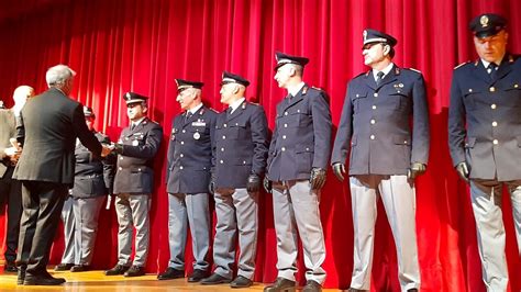 Latina Celebrazioni Per Il 171 Anniversario Della Polizia Encomi E