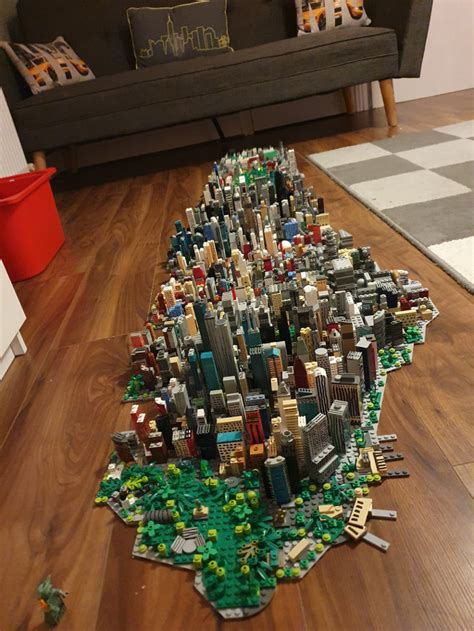 14 Year Old Builds Incredible Manhattan Model Out Of Lego Borninspace