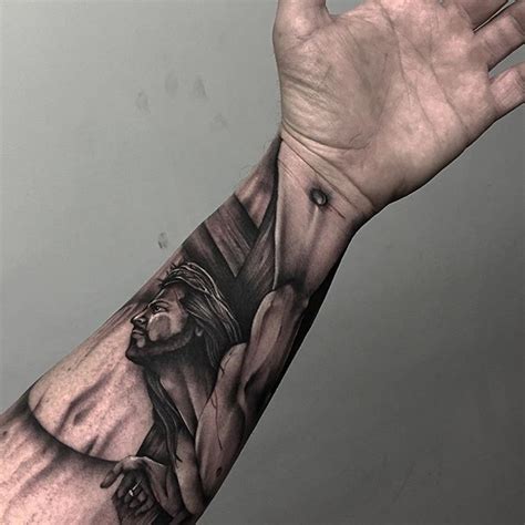 Sintético 100 Foto Tatuajes Del Rostro De Cristo En El Brazo Actualizar