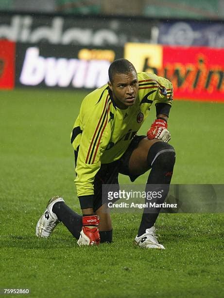 Milan Goalkeeper Dida Photos and Premium High Res Pictures - Getty Images