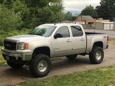 Gmc Sierra Raceline Rockcrusher Mcgaughys Custom Offsets