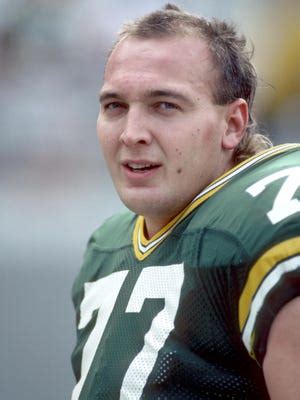 Tony Mandarich documentary tells incredible tale of Packers draft bust