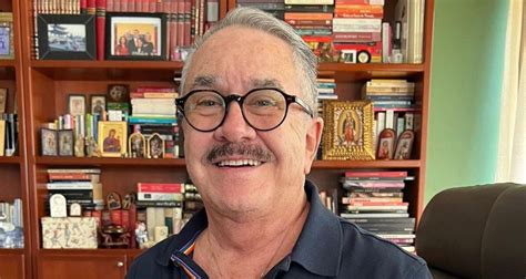 Pedro Sola revela cómo le reveló a su familia que es gay Uniradio Informa