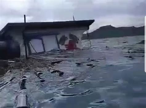 Perahu Nelayan Rusak Berat Dan Teggelam Di Perairan Palabuhanratu