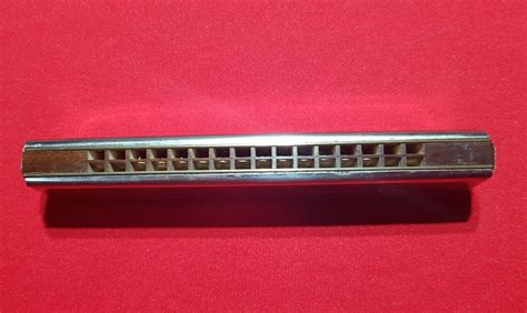 Vintage Hohner Echo Harmonica 32 Hole Made In Germany Ebay