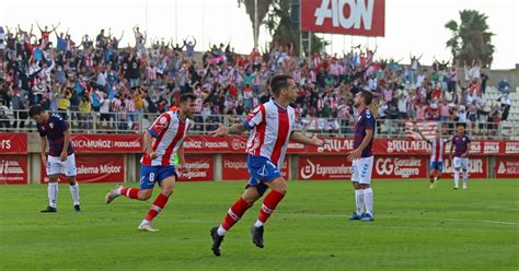 Álvaro Romero el delantero para todo del Algeciras