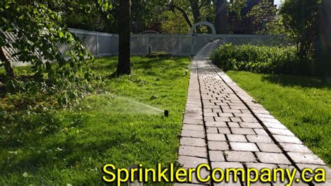 Replacing Sprinkler Heads - The Sprinkler Company Inc.