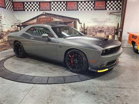 2018 Dodge Challenger American Muscle Carz