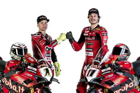 Superbike Svelata La Ducati Panigale V R Di Bautista E Bulega Le Foto