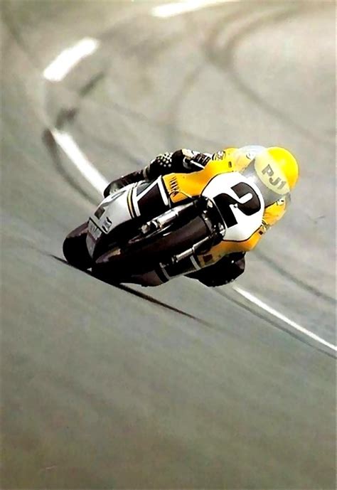 Yamaha YZR 500 GP Road Racer Kenny Roberts Combustible Contraptions