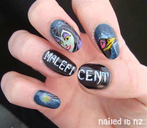 Disney Nail Art 7 Sleeping Beauty Maleficent