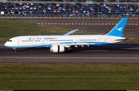 B Xiamen Airlines Boeing Dreamliner Photo By Andrew Pope