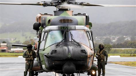 Australia 4 Crew Missing After Military Helicopter Crash Australia 4 Crew Missing After