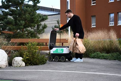 Bolt Partners With Starship Technologies For Robot Powered Grocery