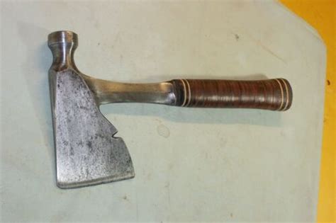 Vintage ESTWING Leather Grip Hatchet Hammer 2 B Made In USA GREAT