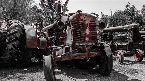 Tractor Old Rusty · Free photo on Pixabay