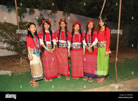 Traditional Dresses Of Arunachal Pradesh That You Must Try 55 OFF