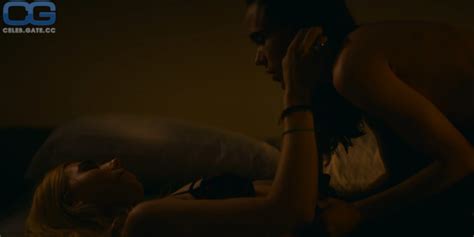 Ellen Page Nude Pictures Photos Playboy Naked Topless Fappening