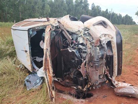 Família Morre Em Acidente Entre Caminhonete E Carro De Passeio Na Br