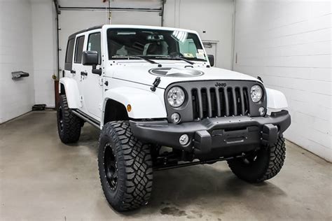 New 2018 Jeep Wrangler Jk Unlimited Freedom Edition 4d Sport Utility 1j80235 Ken Garff