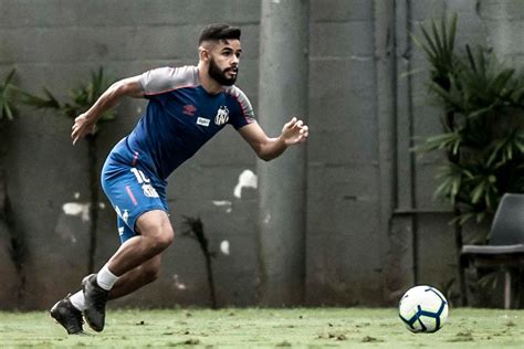 Felipe Jonatan Espera Um Cruzeiro “motivado” Contra O Peixe Diário Do