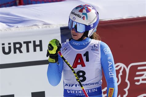 Sci Mondiali Marta Bassino incanta in Super G l oro è suo