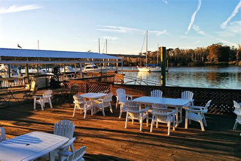 11 Best Restaurants in Darien, GA for 2024 (Top Eats!)