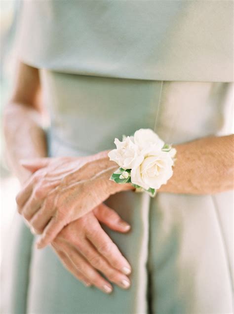 Corsages Wrist Corsages Artofit