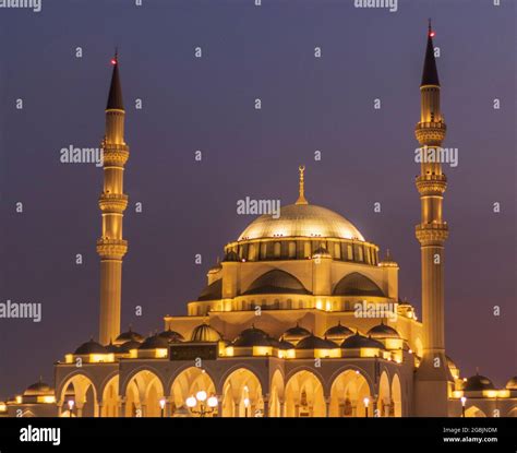 Sharjah, UAE - 07.31.2021 - Sharjah mosque at evening hour Stock Photo ...