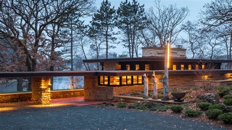 7 Hidden Gems To Improve Your Bathroom Based On Frank Lloyd Wrights