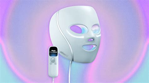 Shark CryoGlow LED Face Mask Review 2025: Editor Tested | GQ
