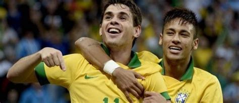 MilionÁrios Neymar E Oscar São Os Jogadores Mais Bem Pagos Do Mundo