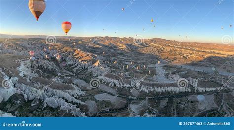 Cappadocia Hot Air Baloon Trip Turkey Editorial Stock Photo Image Of Asia Place 267877463