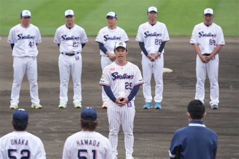 ヤクルト・小川泰弘がキャンプ打ち上げの手締め 「心を新たに日本一を勝ち取りましょう」 サンスポ